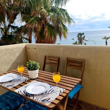 Precioso Apartamento Con Piscinas Y Vistas Al Mar. Benalmádena Kültér fotó