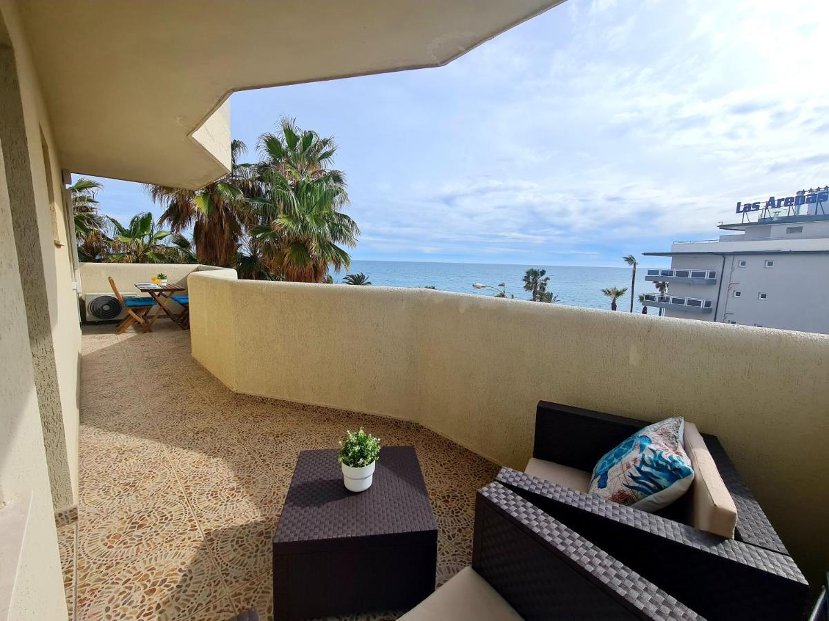 Precioso Apartamento Con Piscinas Y Vistas Al Mar. Benalmádena Kültér fotó
