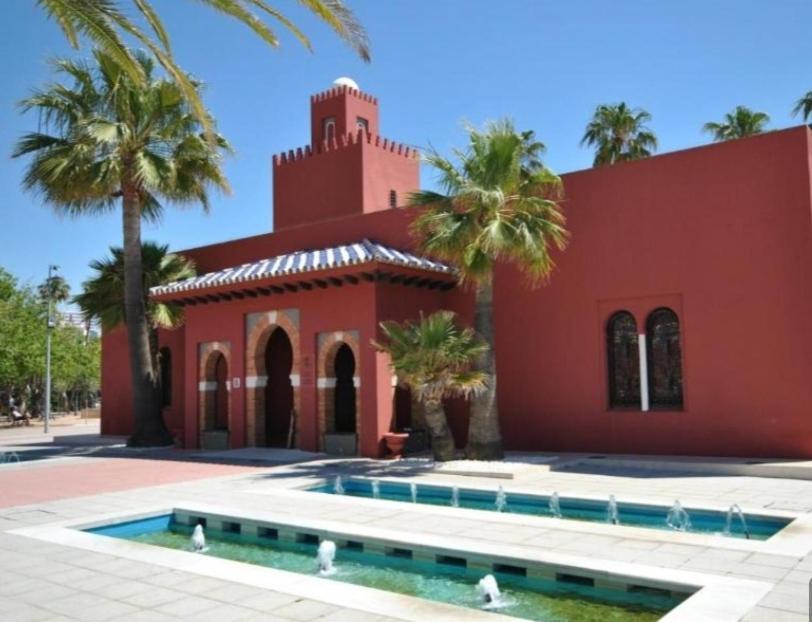 Precioso Apartamento Con Piscinas Y Vistas Al Mar. Benalmádena Kültér fotó