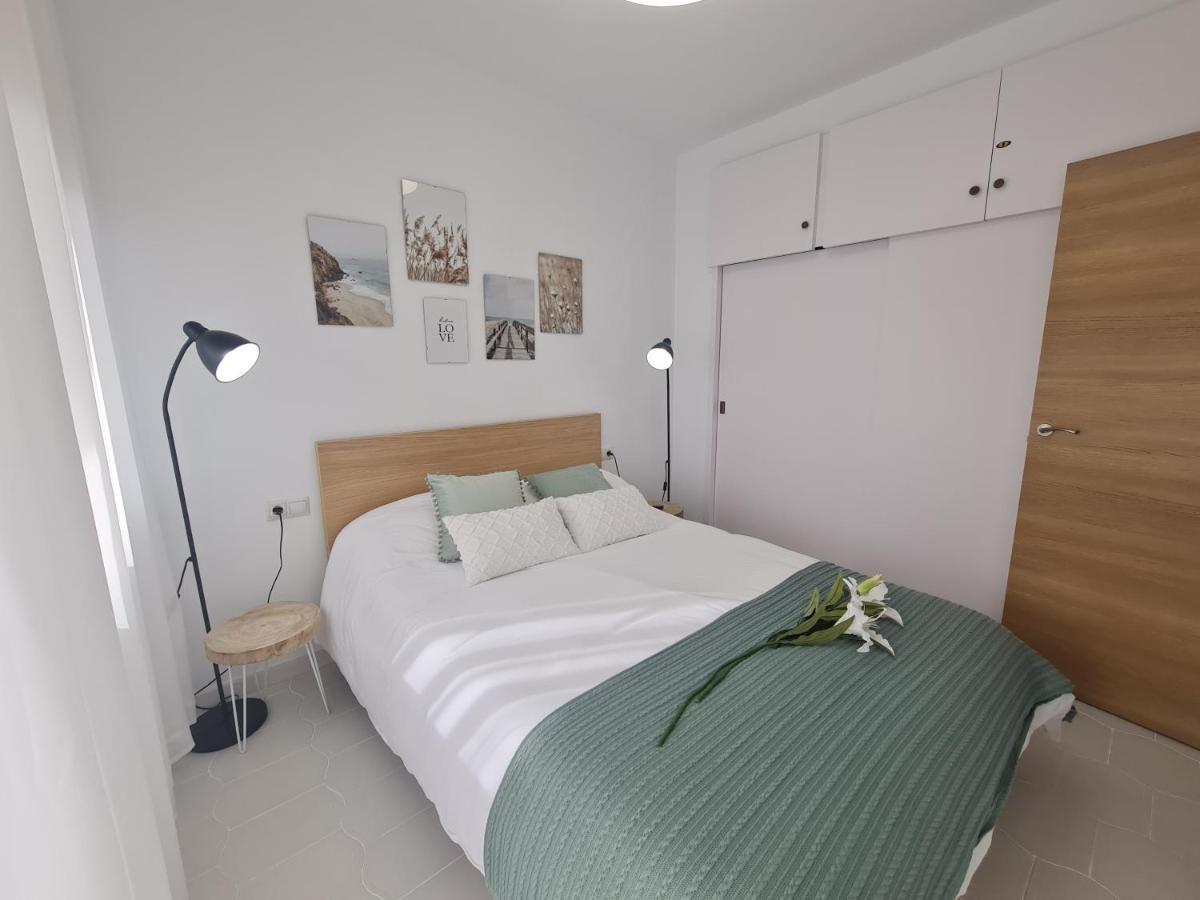 Precioso Apartamento Con Piscinas Y Vistas Al Mar. Benalmádena Kültér fotó
