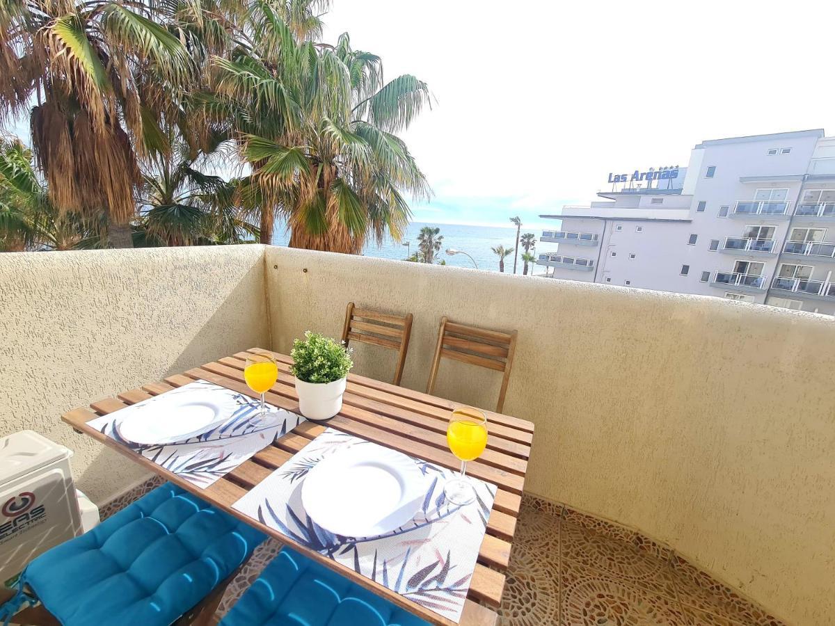 Precioso Apartamento Con Piscinas Y Vistas Al Mar. Benalmádena Kültér fotó