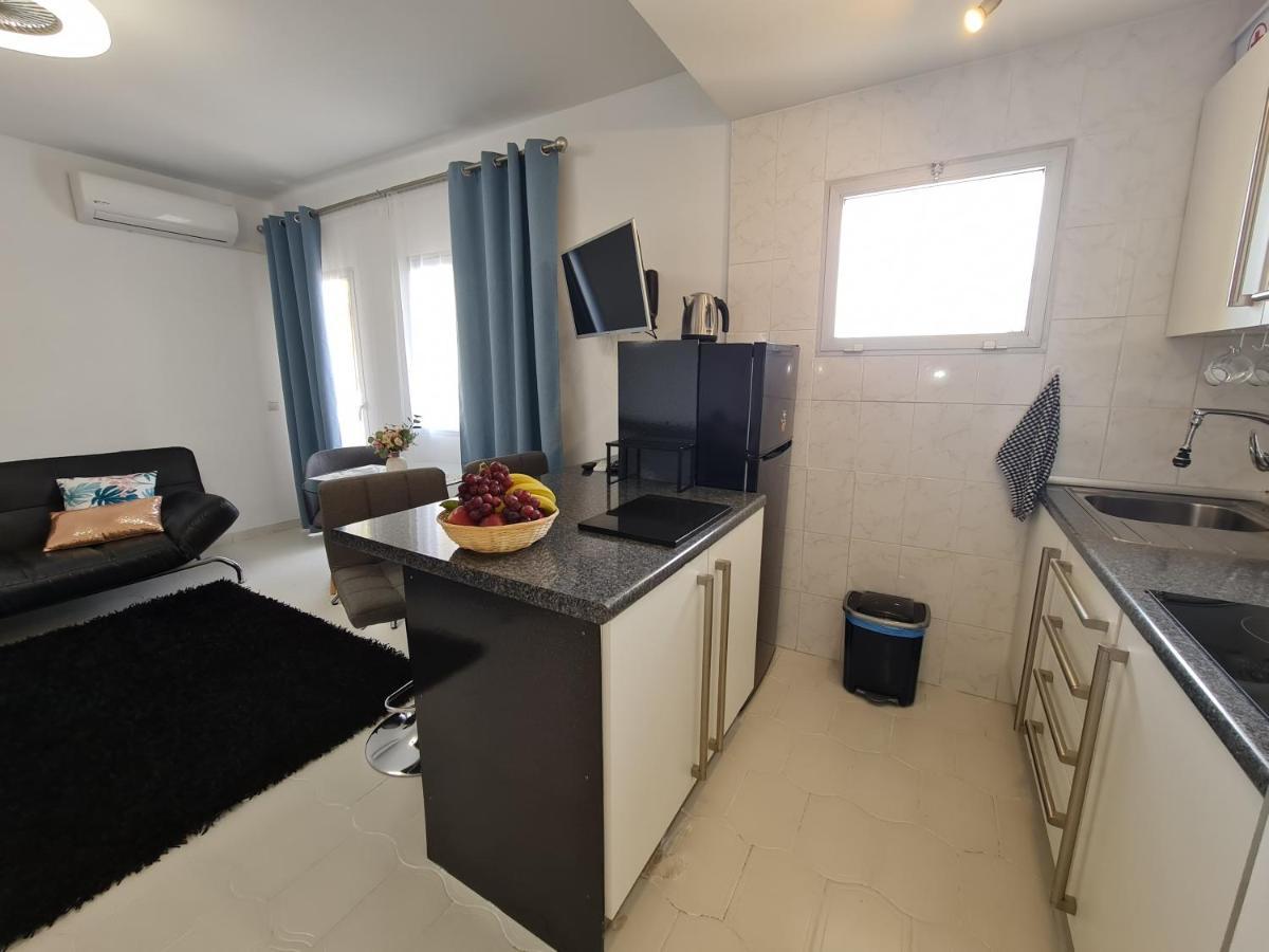 Precioso Apartamento Con Piscinas Y Vistas Al Mar. Benalmádena Kültér fotó